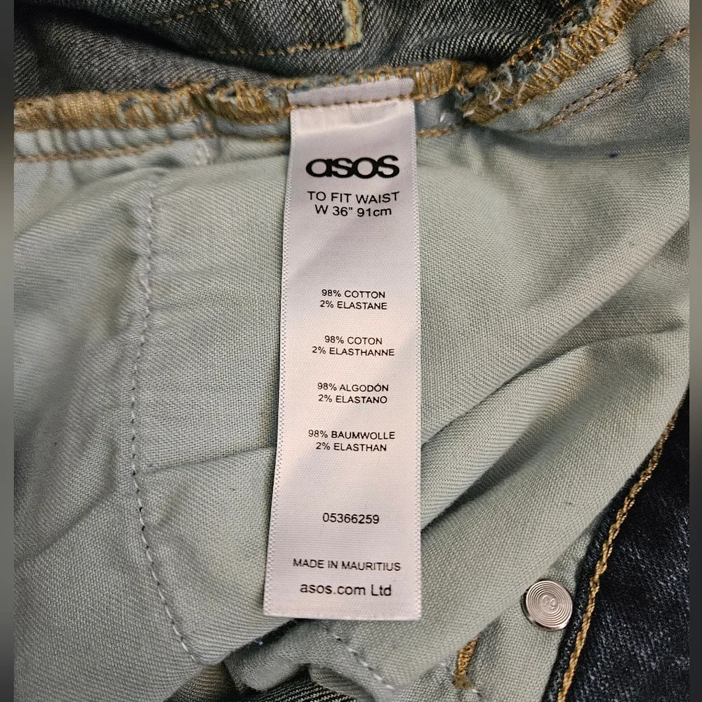ASOS Acid Wash Denim Bermudas Shorts Size 36W